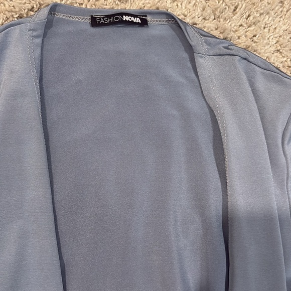 Fashion Nova Robe - Picture 3 of 4